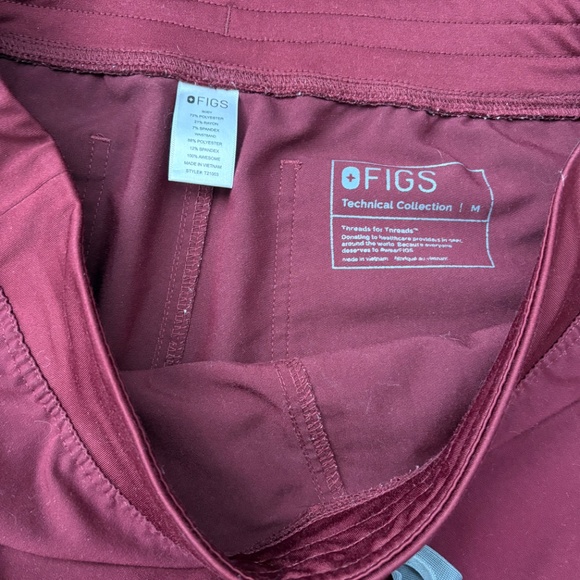 Figs Livingston pant - Picture 2 of 3